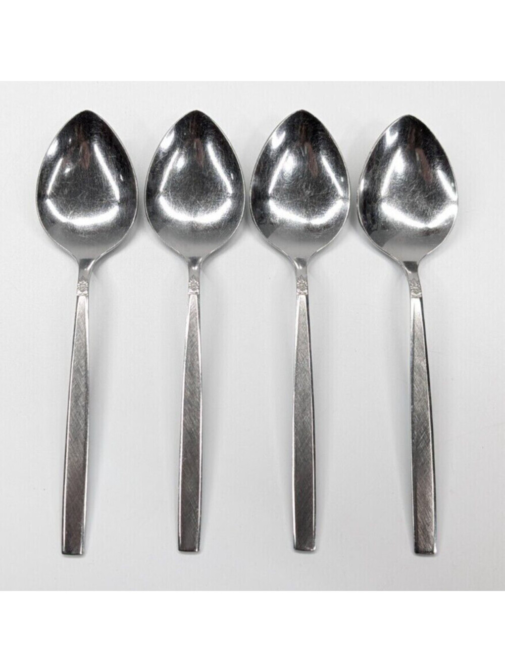 Rodgers 1881 Onieda "Melissa" Set of Four 7" Oval Soup Spoons Stainless Steel